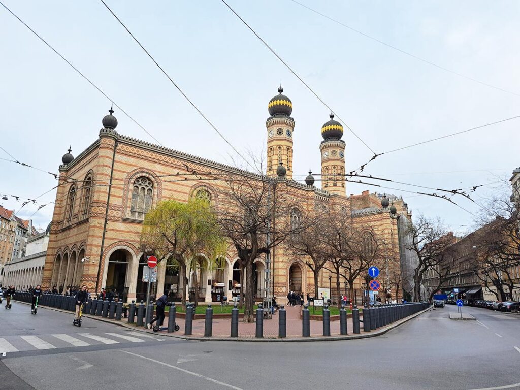 D Nde Alojarse En Budapest Dos Viajeros Viajando