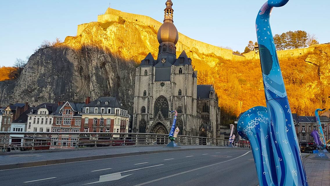 Dinant, la ciudad de los saxofones