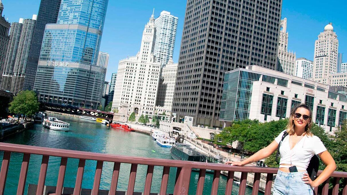 Paseo en barco por el río Chicago