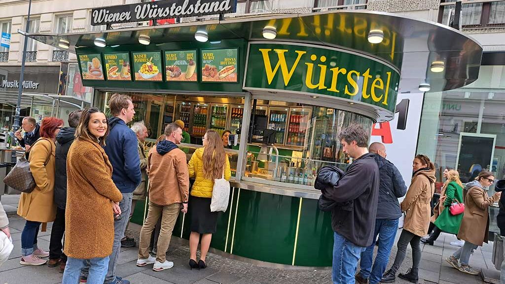 Wiener Würstelstand