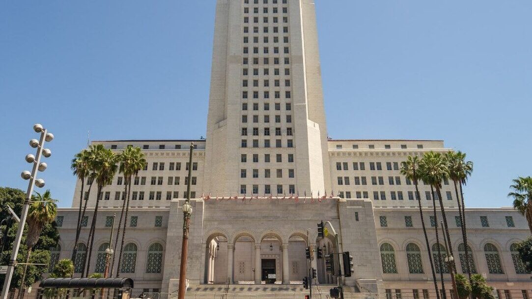 Ayuntamiento de Los Ángeles​