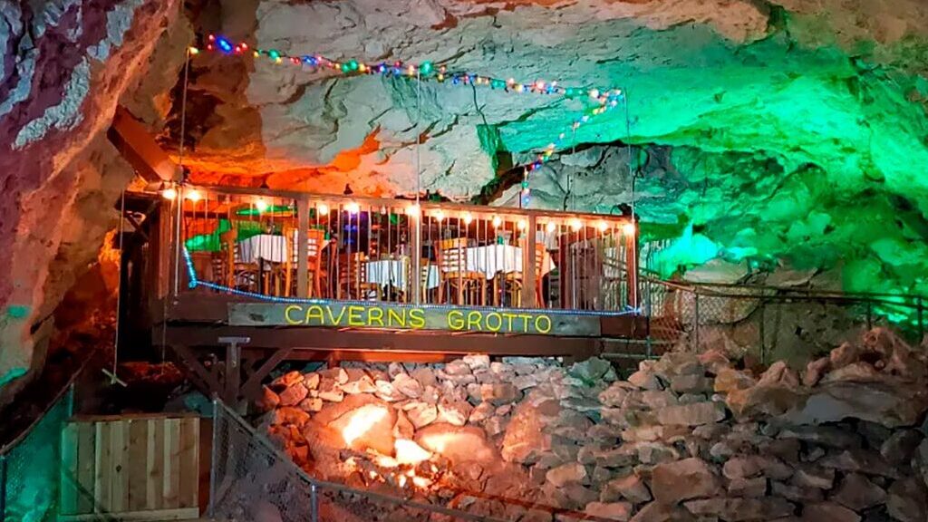 Grand Canyon Caverns