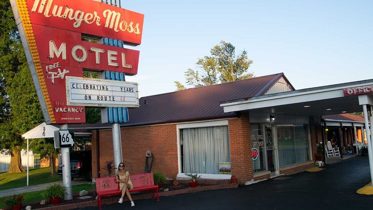 Munger Moss Motel