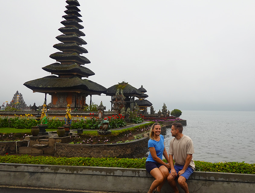 Pura Ulun Danu Bratan y el Lago Bratan