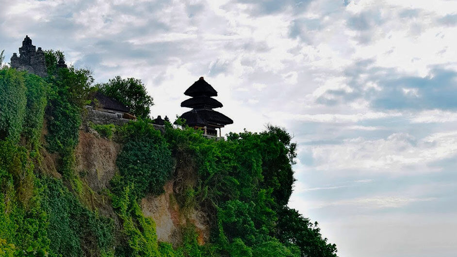 Uluwatu, para los amantes del surf​