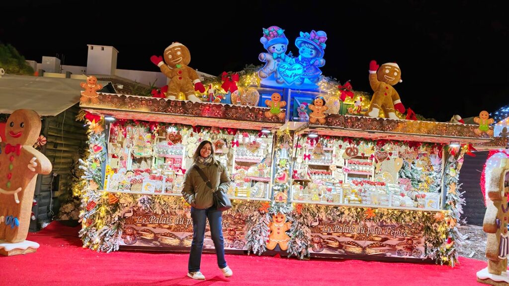 Puesto de dulces navideños en el Village de Noël de Le Barcarès.