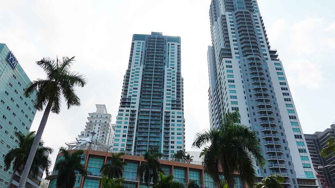Portada donde alojarse en Miami