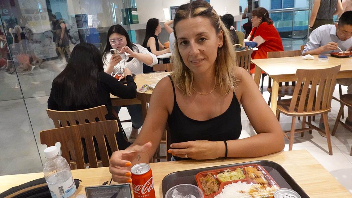 Food Courts son restaurantes en recintos