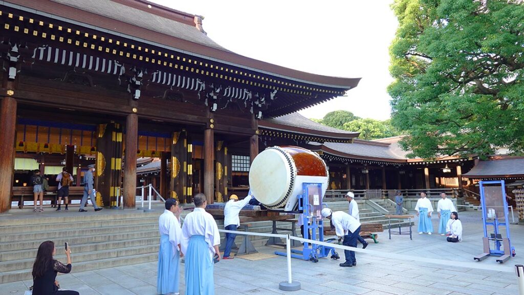 Ceremonia en Santuario Meiji de la ciudad de Tokio