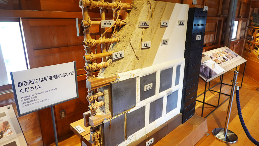 Interior del museo del Castillo de Kanazawa