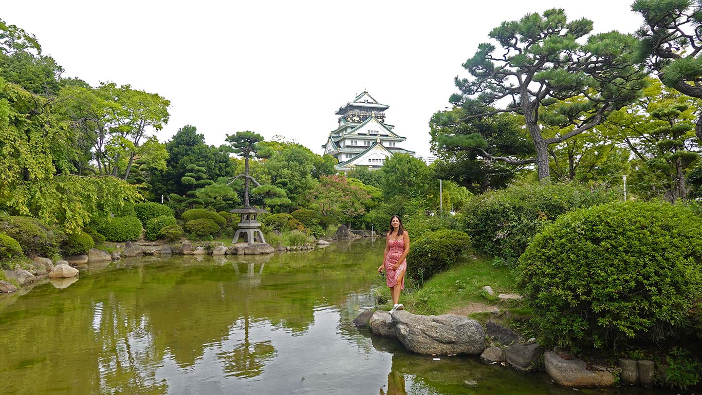 Jardines exteriores del Castillo de Osaka
