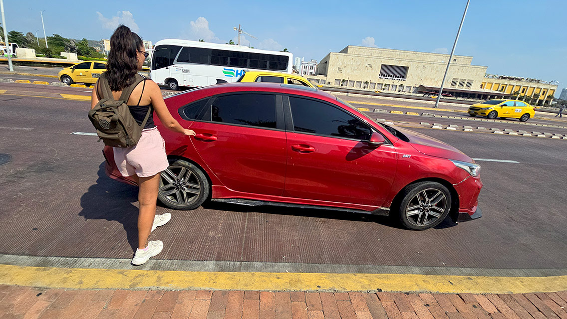 Cómo llegar y moverse por Cartagena de Indias