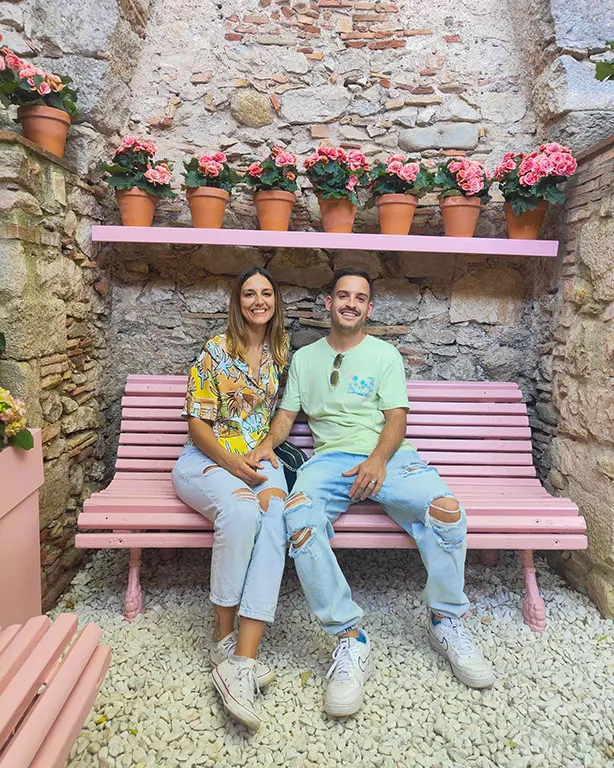 Banco rosa en Temps de Flors
