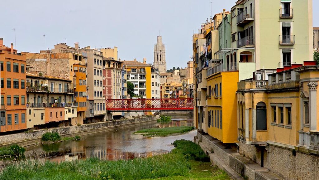 Vistas de las casas de Girona