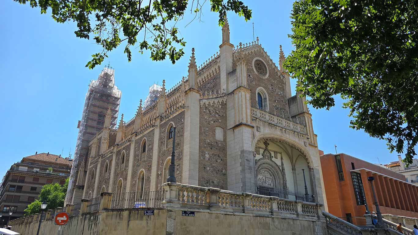Iglesia en el barrio de Las Letras