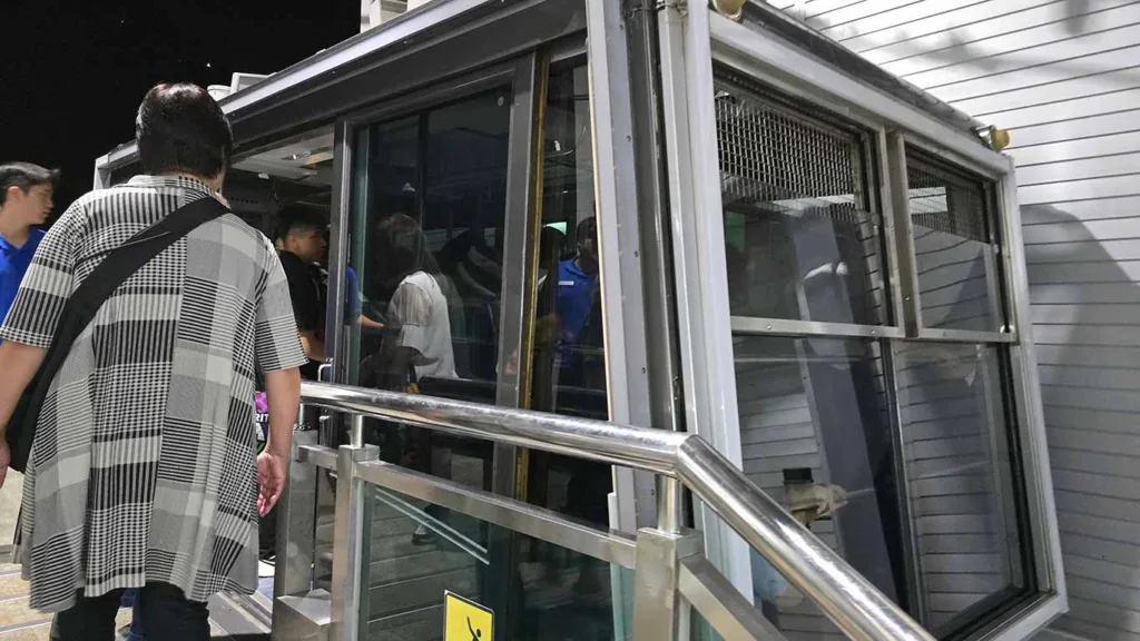 Teleférico Namsan para subir a la N Seoul Towerl