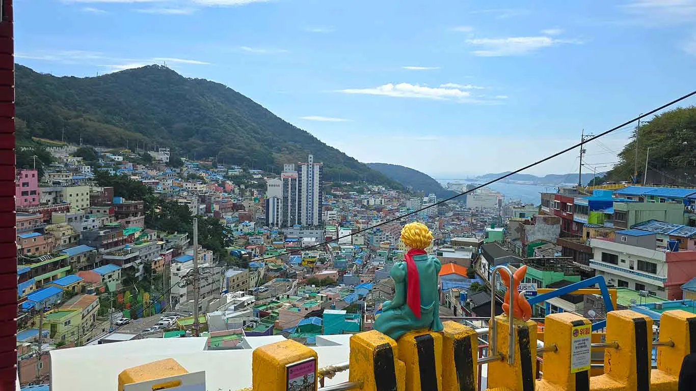 Figura del principito y el zorro de la Gamcheon Culture Village
