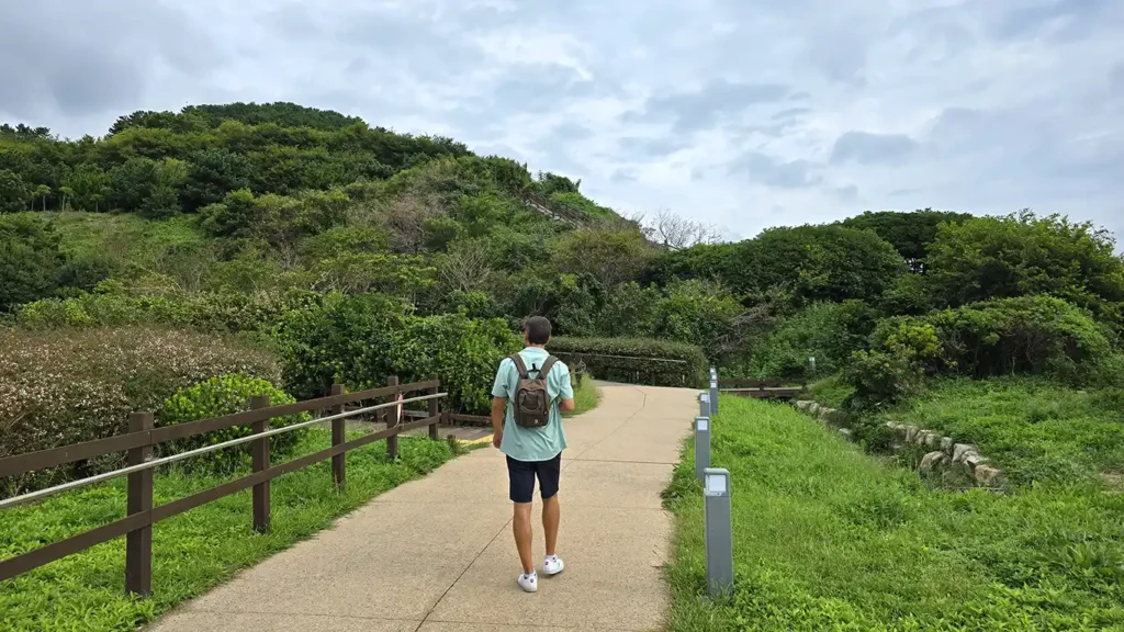 Inicio del camino de la ruta costera