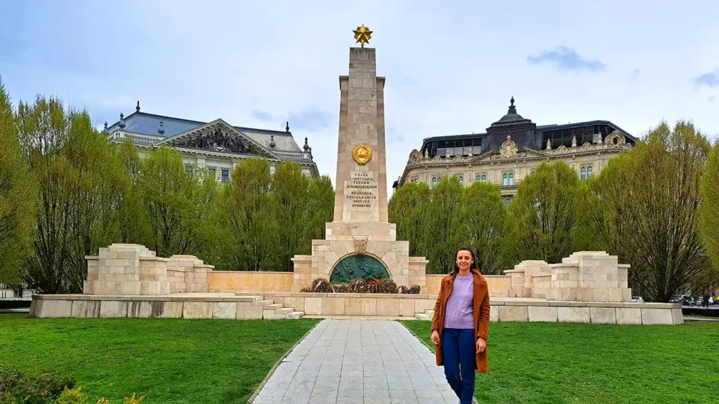 Monumento en la Plaza de la Libertad