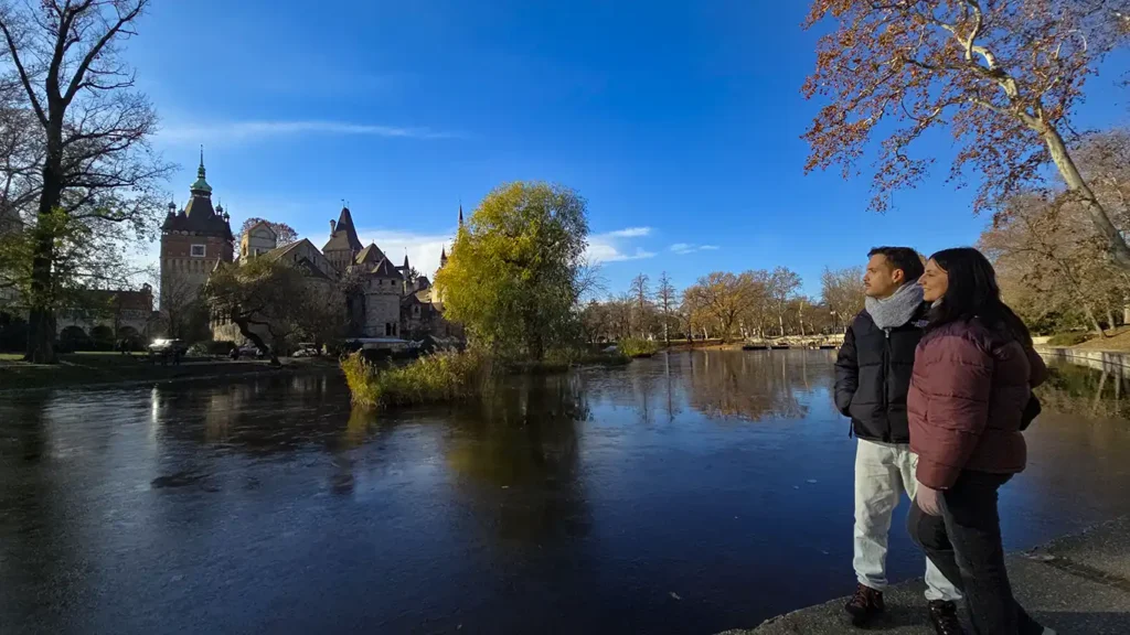 El lago en el Parque Városliget