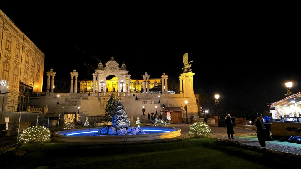 Exterior del mercadillo