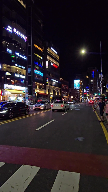 Una de las calles de la zona Gwangalli en Busan