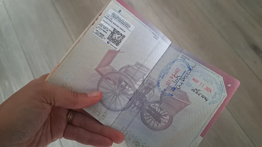 Pasaporte de Noelia.