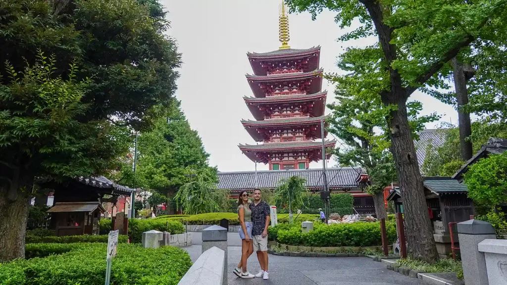 Pagoda de 5 pisos en el Parque Asakusa en Tokio