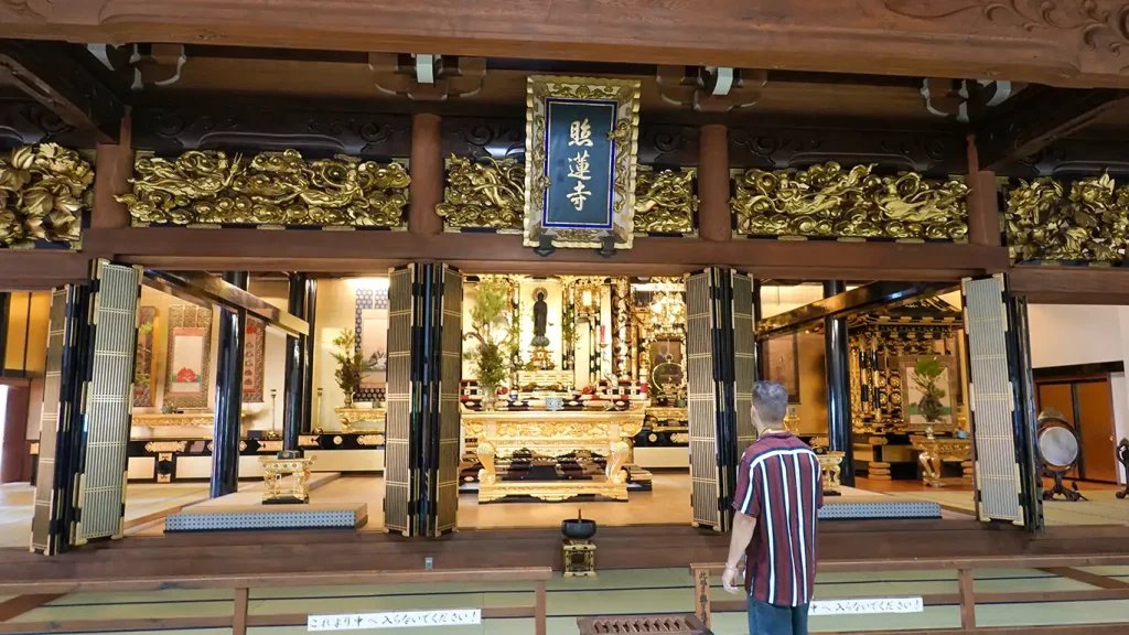 Interior del Templo Takayama Betsuin Shōhō-ji