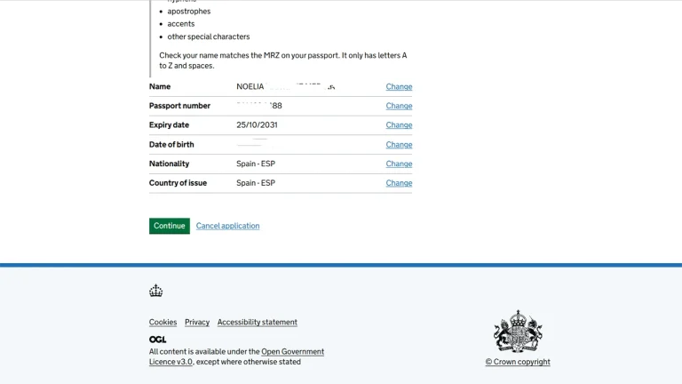 Comprobación de los datos del pasaporte para la ETA.