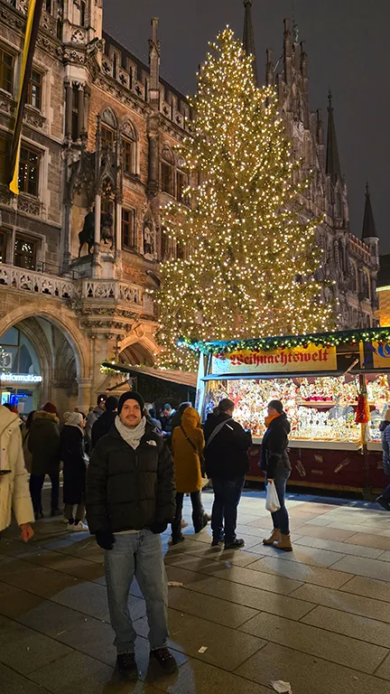 Árbol de Navidad de Marienplatz junto al Neues Rathaus.