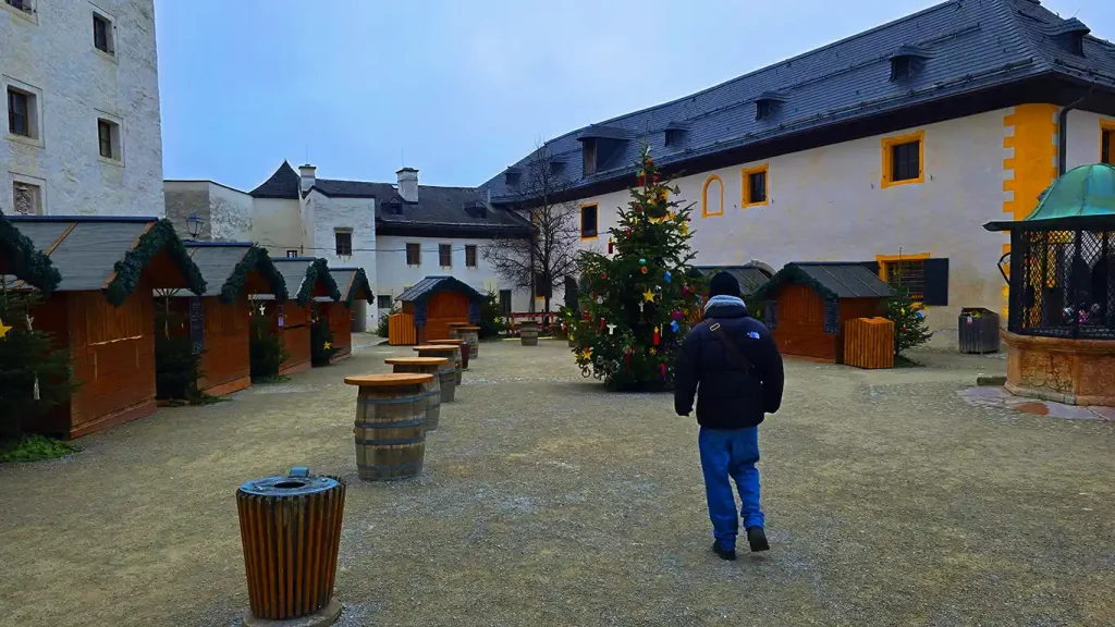 Festungsadvent en la fortaleza de Hohensalzburg cerrado.
