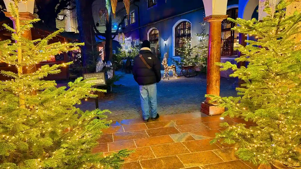Árbol de Navidad en el Sternadvent de Salzburgo.